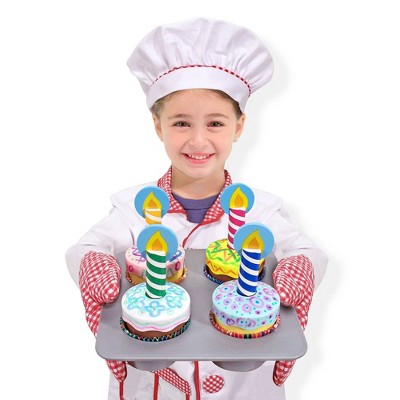 Melissa & Doug Bake And Decorate Wooden Cupcake Play Food Set