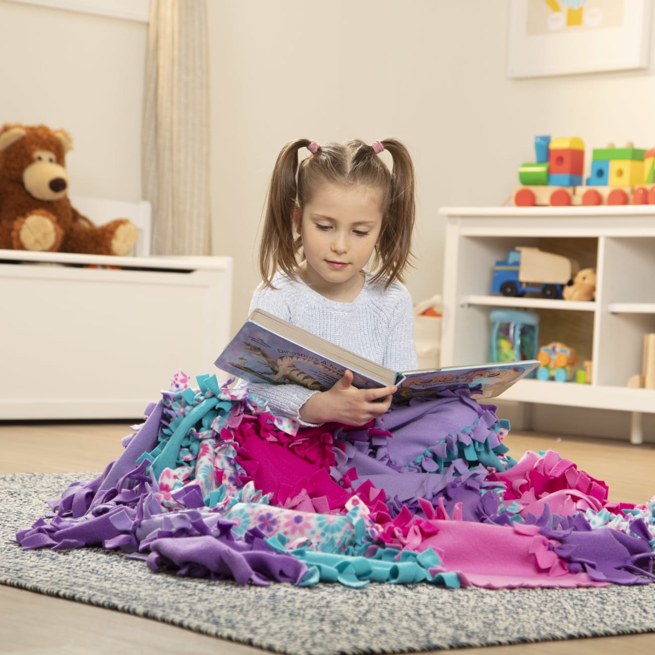 Melissa & Doug Created By Me! Flower Fleece Quilt