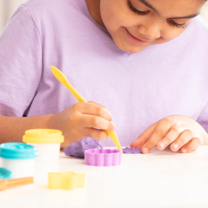 Melissa & Doug Created By Me! Cut, Sculpt & Roll Modeling Dough Kit