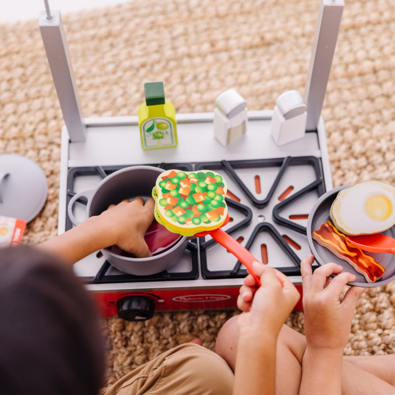 Melissa & Doug Deluxe Wooden Cooktop Set