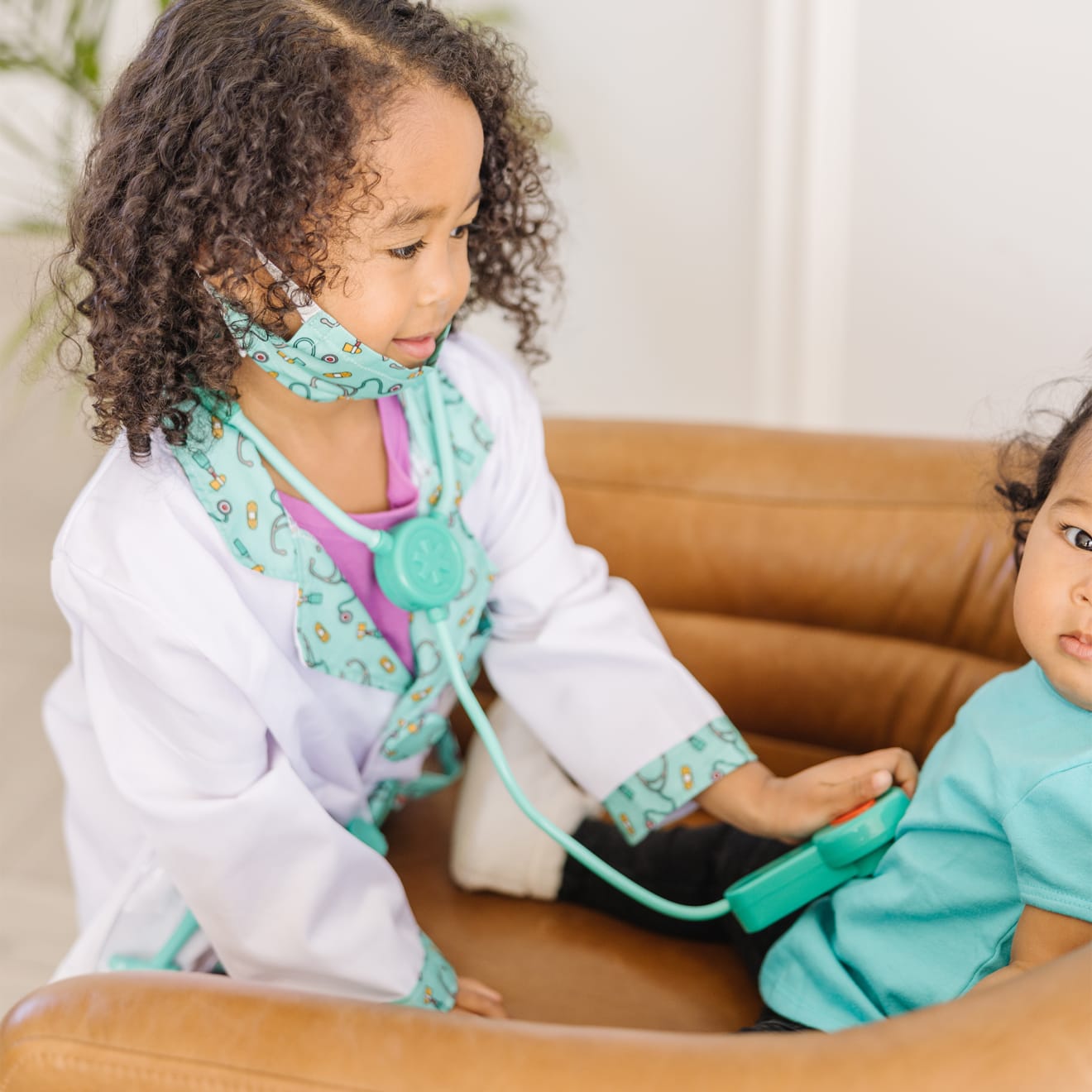 Melissa & Doug Little Doctor Gift Bundle
