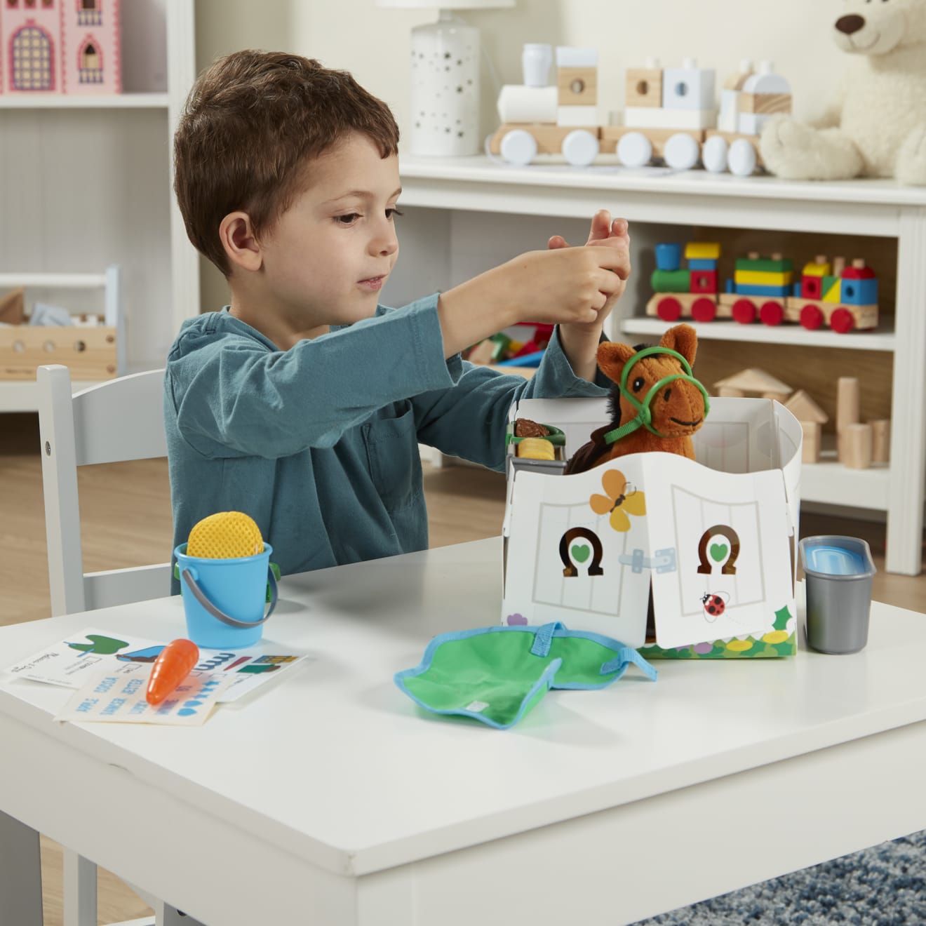 Melissa & Doug Feed & Groom Horse Care Play Set