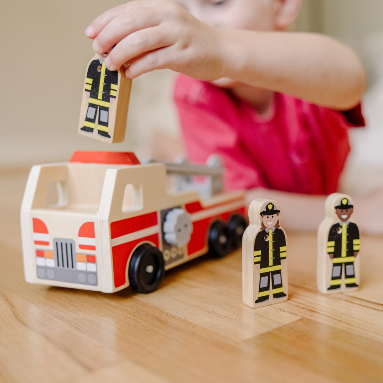 Melissa & Doug Classic Wooden Fire Truck Play Set