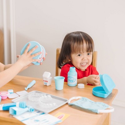  Melissa & Doug Dentist Play Set