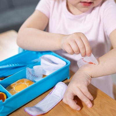  Melissa & Doug Boo-Boos & Bandages Reusable First Aid Pretend Play Set: Creativity Focus With Medical Accessories