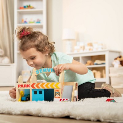  Melissa & Doug Service Station Parking Garage