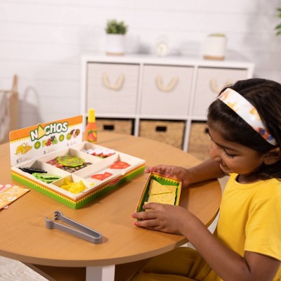  Melissa & Doug Nachos Wooden Play Food Set