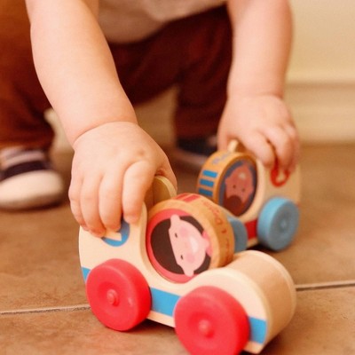  Melissa & Doug GO Tots Wooden Race Cars (2 Cars, 2 Disks)