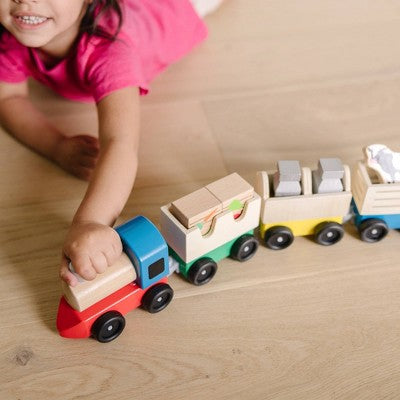  Melissa & Doug Wooden Farm Train Set - Classic Wooden Toy (3 Linking Cars)