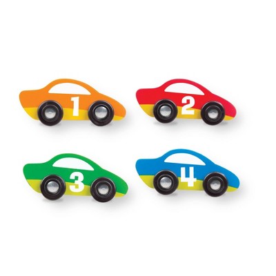  Melissa & Doug Round The Speedway Race Track Rug With 4 Race Cars (39 X 36 Inches)