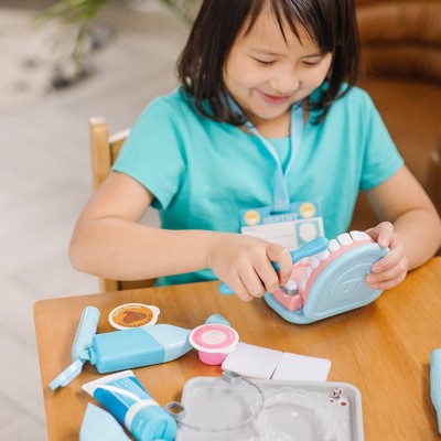 Melissa & Doug Dentist Play Set