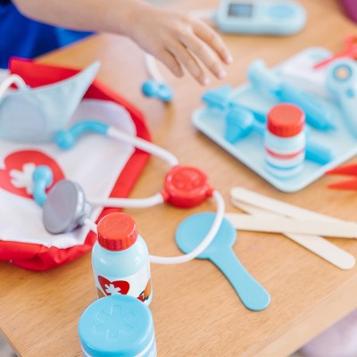  Melissa & Doug Get Well Doctor's Kit Play Set