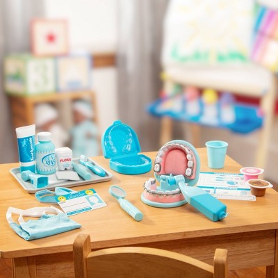  Melissa & Doug Dentist Play Set