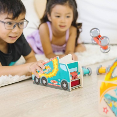  Melissa & Doug Fun At The Fair! Fire Jumper Stunt Car