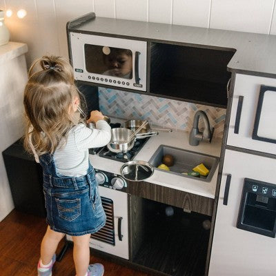  Melissa & Doug Chef's Kitchen Pretend Play Set - Charcoal