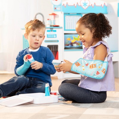  Melissa & Doug Get Well First Aid Kit Play Set