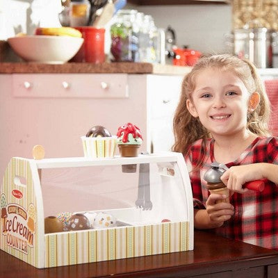  Melissa & Doug Scoop & Serve Ice Cream Counter