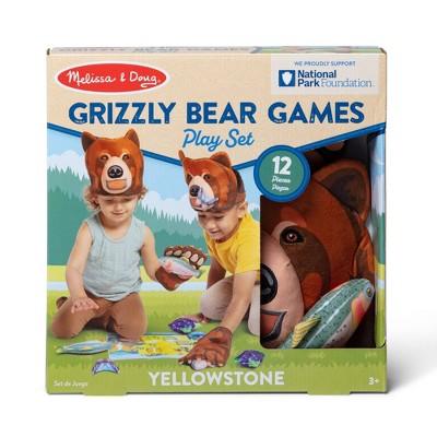  Melissa & Doug Yellowstone National Park Grizzly Bear Games And Pretend Play Set With Plush Bear Heads And Bear Paw Gloves