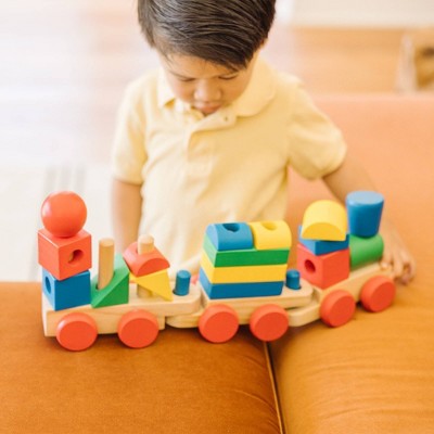  Melissa & Doug Stacking Train - Classic Wooden Toddler Toy (18pc)