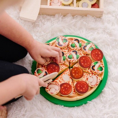  Melissa & Doug Pizza Party Wooden Play Food Set