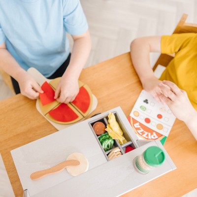  Melissa & Doug Top & Bake Pizza Counter 41pc