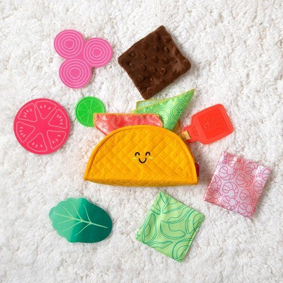  Melissa & Doug Multi-Sensory Soft Taco Fill & Spill Infant Toy