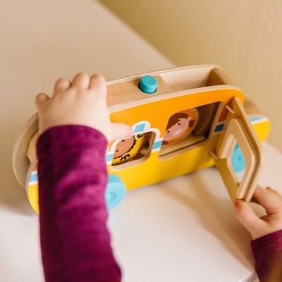  Melissa & Doug GO Tots Wooden Roll & Ride Bus With 3 Disks