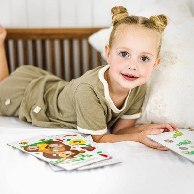  Melissa & Doug Poke-a-Dot Numbers Learning Cards