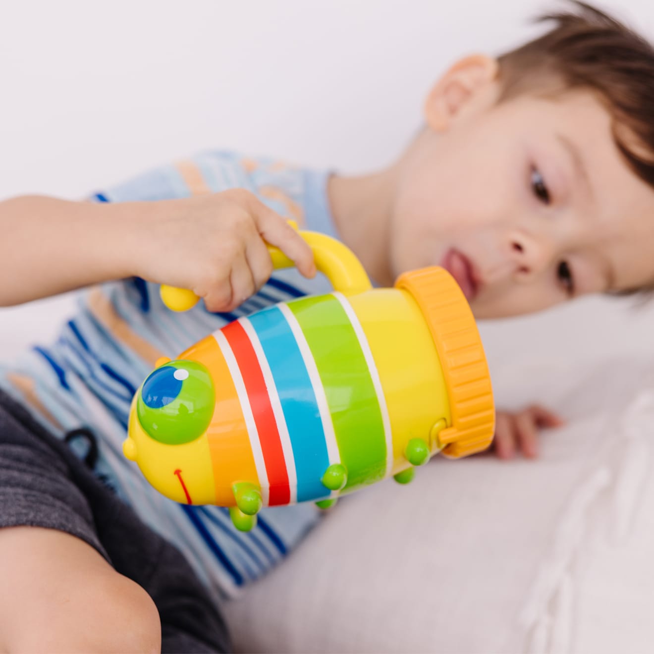 Melissa & Doug Giddy Buggy Flashlight