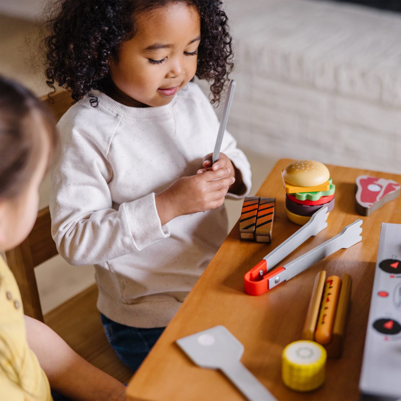 Melissa & Doug Wooden Grill & Serve BBQ Set