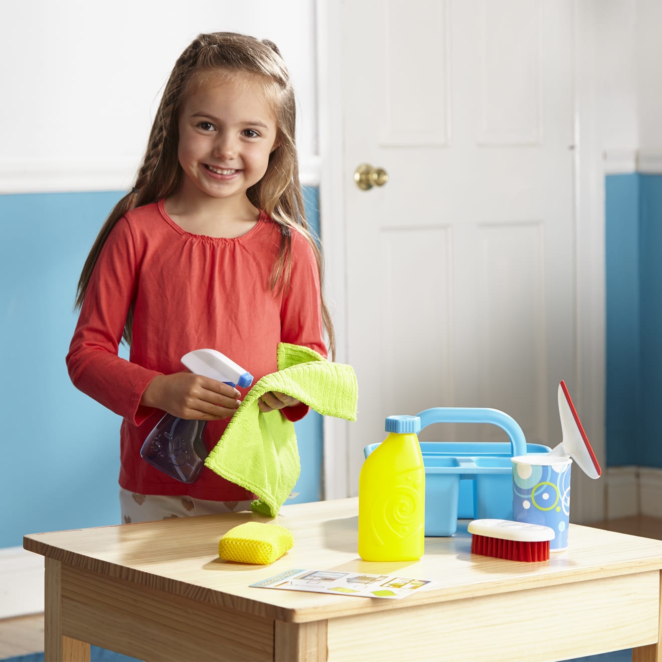 Melissa & Doug Let's Play House! Spray, Squirt & Squeegee Play Set