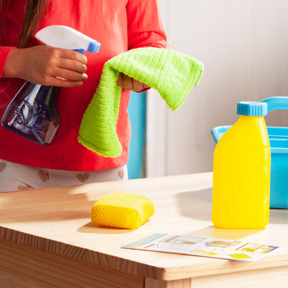 Melissa & Doug Let's Play House! Spray, Squirt & Squeegee Play Set
