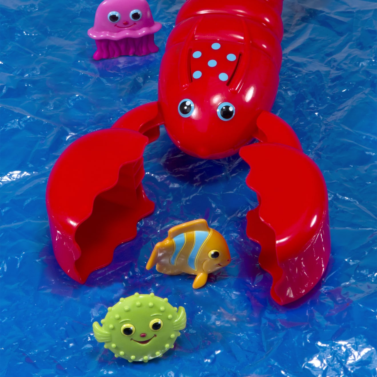 Melissa & Doug Louie Lobster Claw Catcher Pool Toy