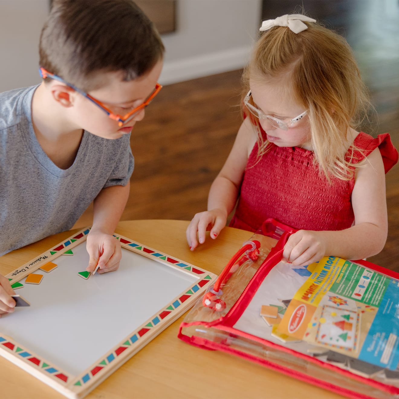 Melissa & Doug Magnetic Pattern Block Set