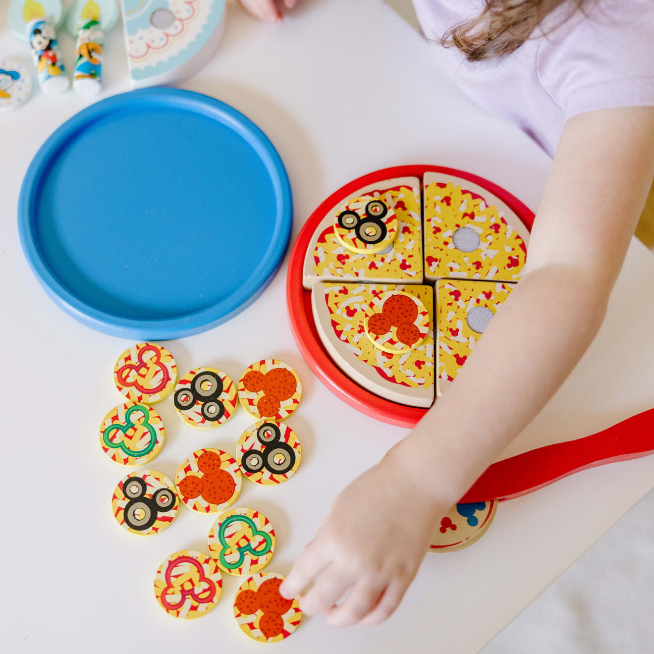 Melissa & Doug Disney Mickey Mouse Pizza & Cake