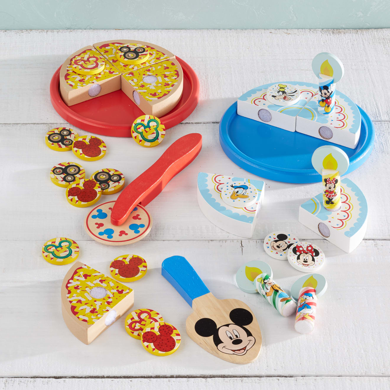 Melissa & Doug Disney Mickey Mouse Pizza & Cake