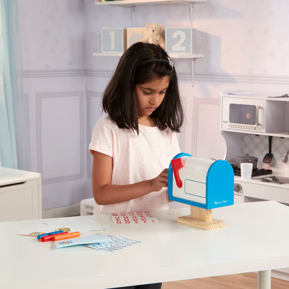 Melissa & Doug My Own Mailbox Classic Toy