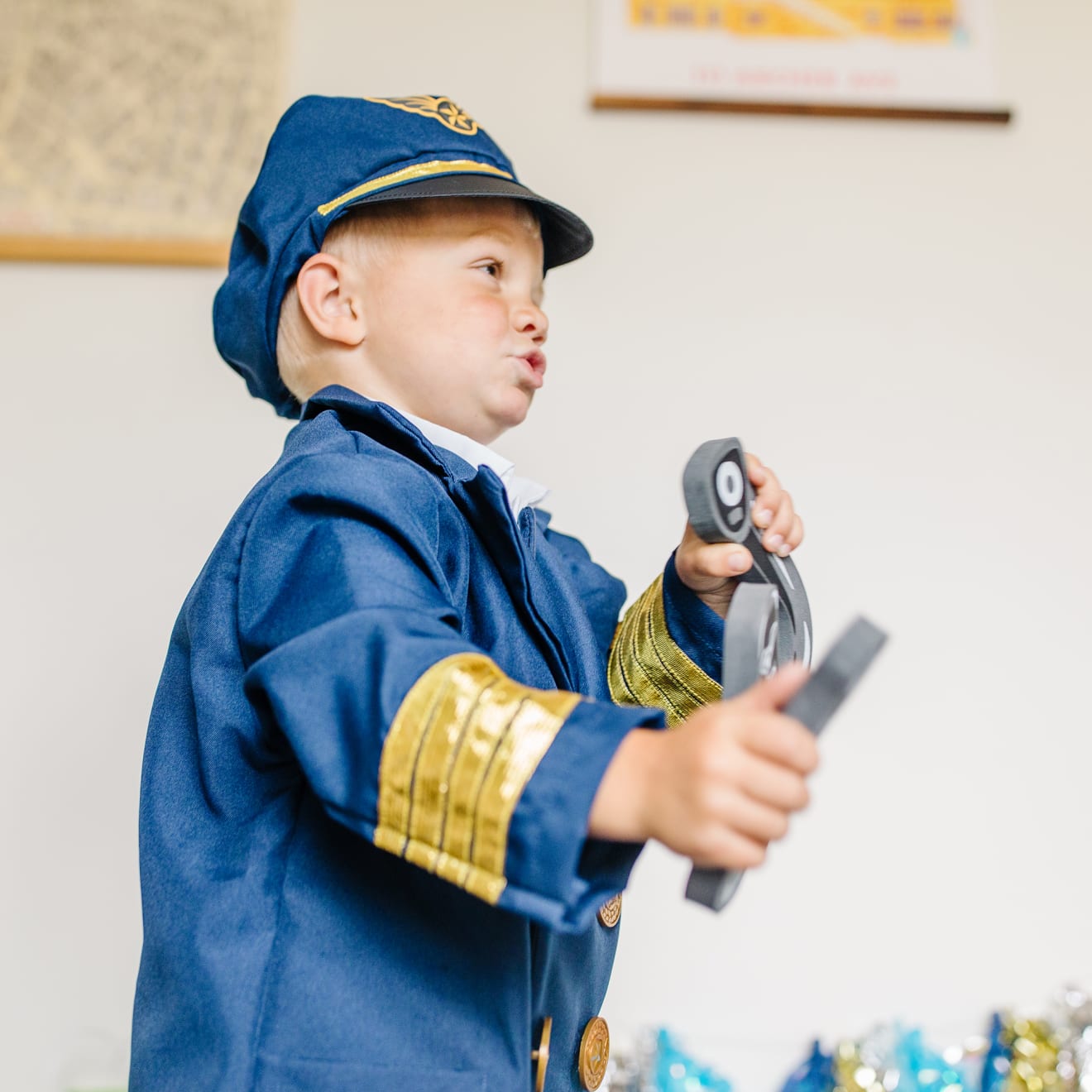 Melissa & Doug Pilot Role Play Costume Set