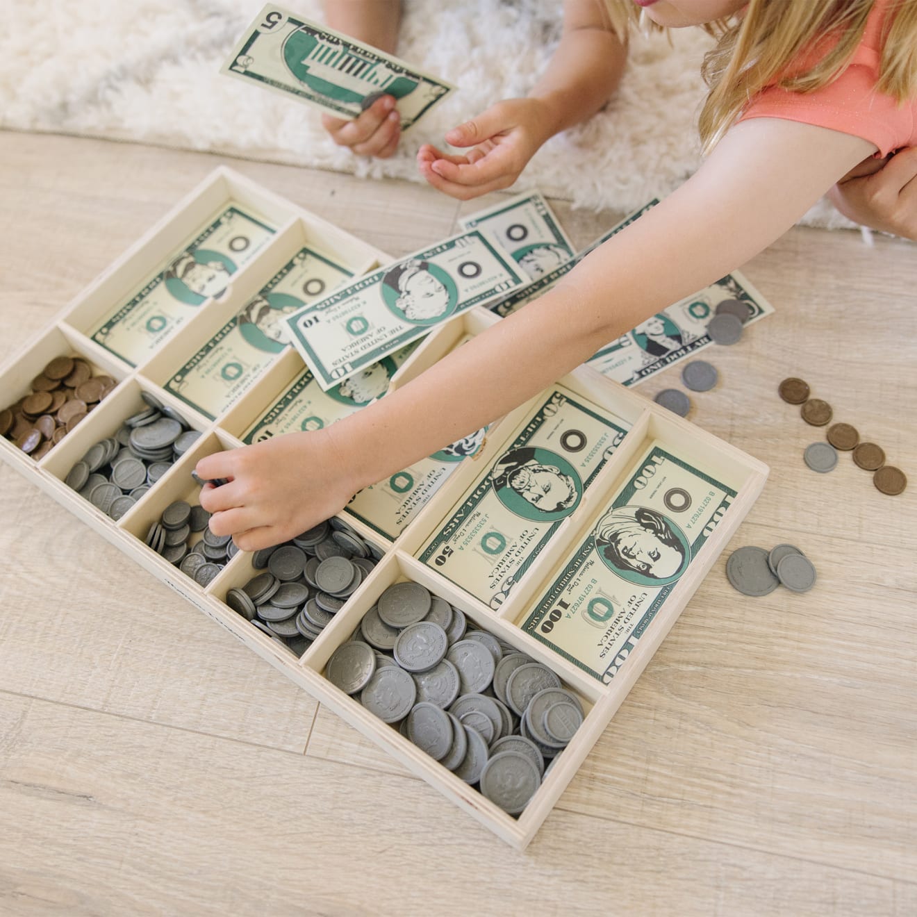 Melissa & Doug Classic Play Money Set