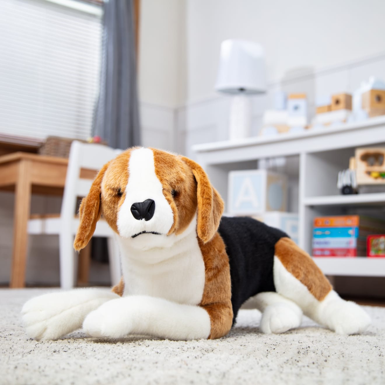 Melissa & Doug Plush - Beagle