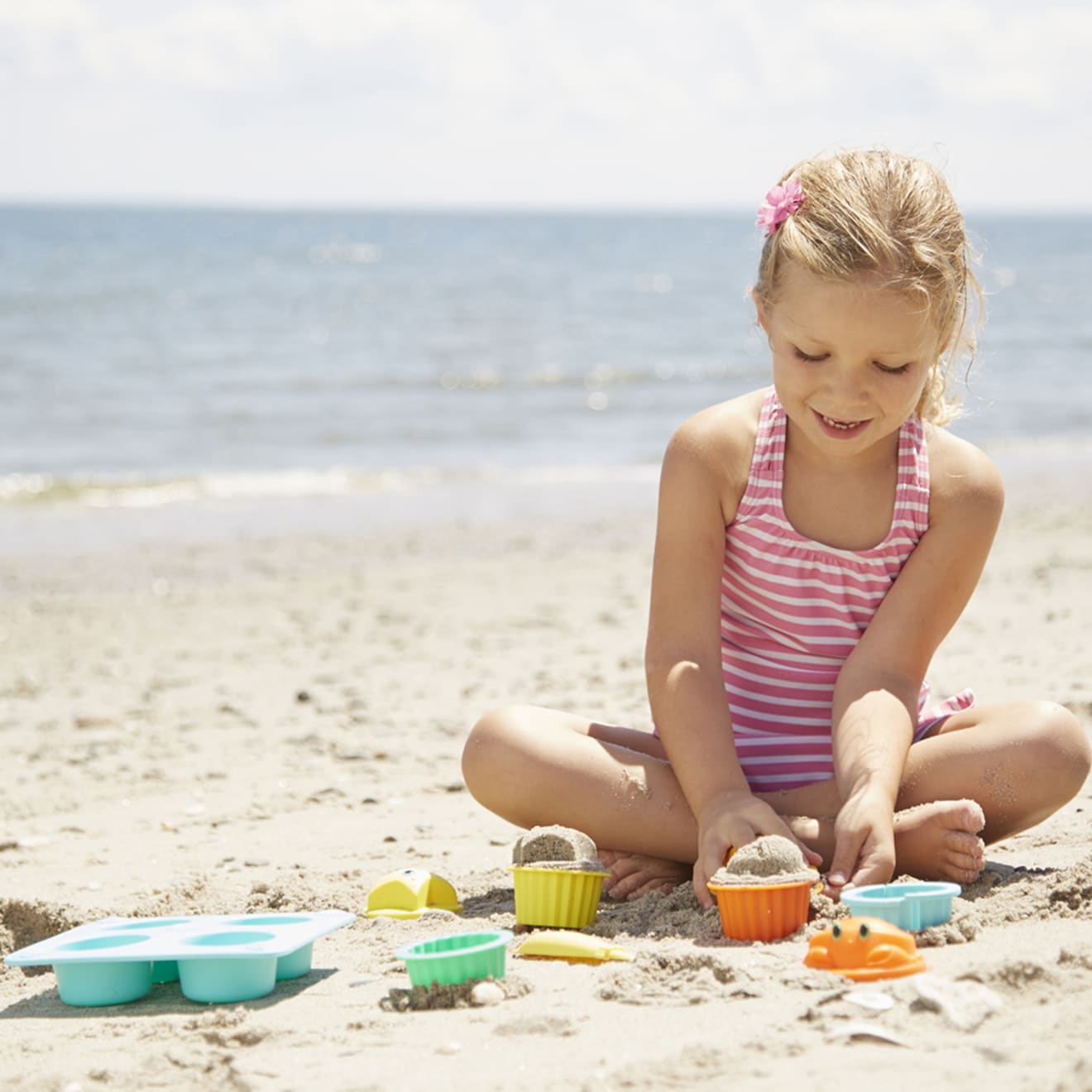 Melissa & Doug Seaside Sidekicks Sand Cupcake Set