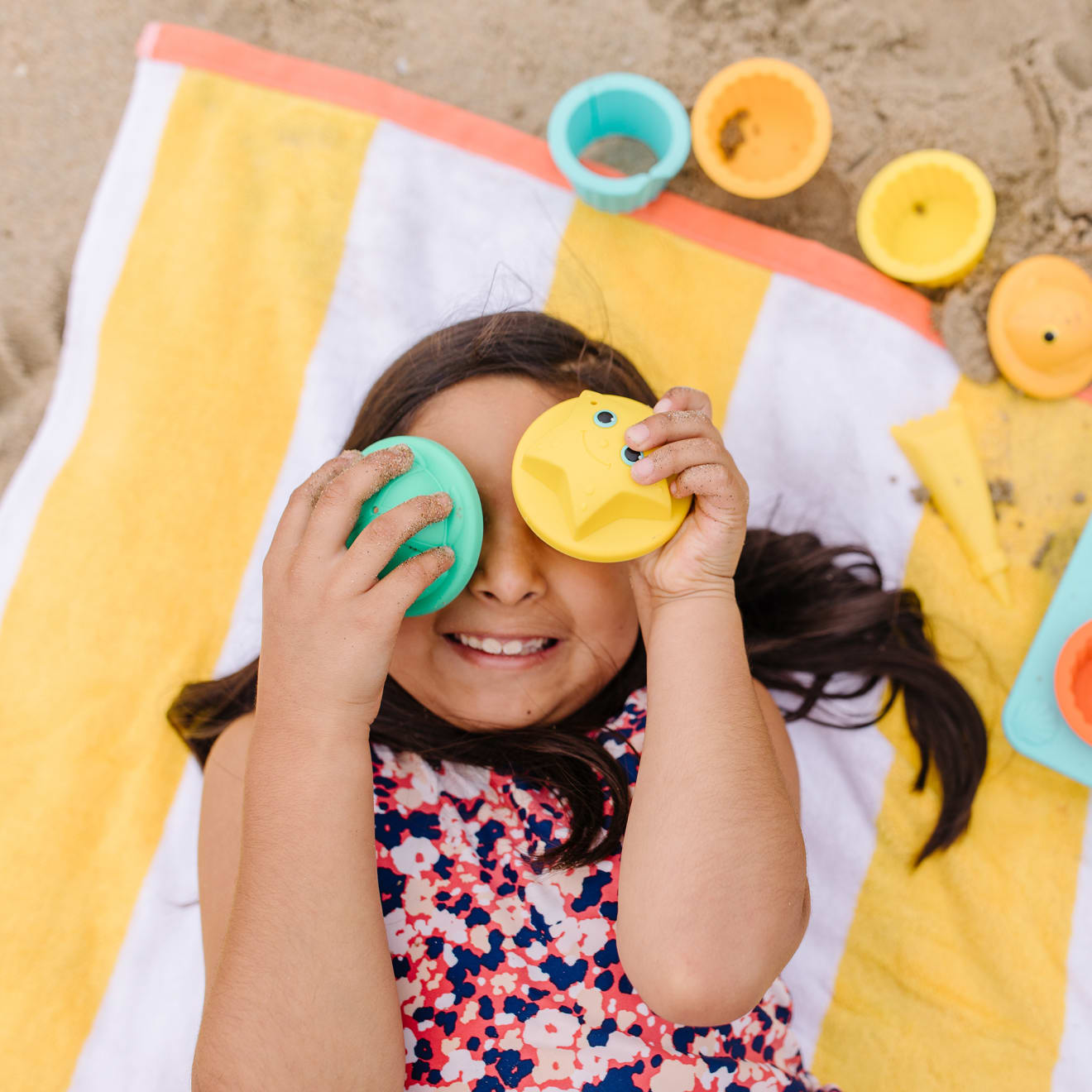 Melissa & Doug Seaside Sidekicks Sand Cupcake Set