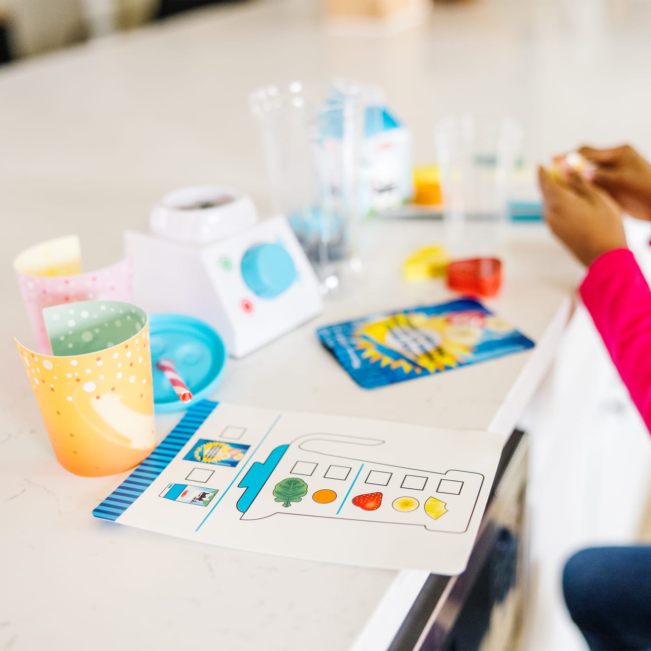 Melissa & Doug Smoothie Maker Blender Set