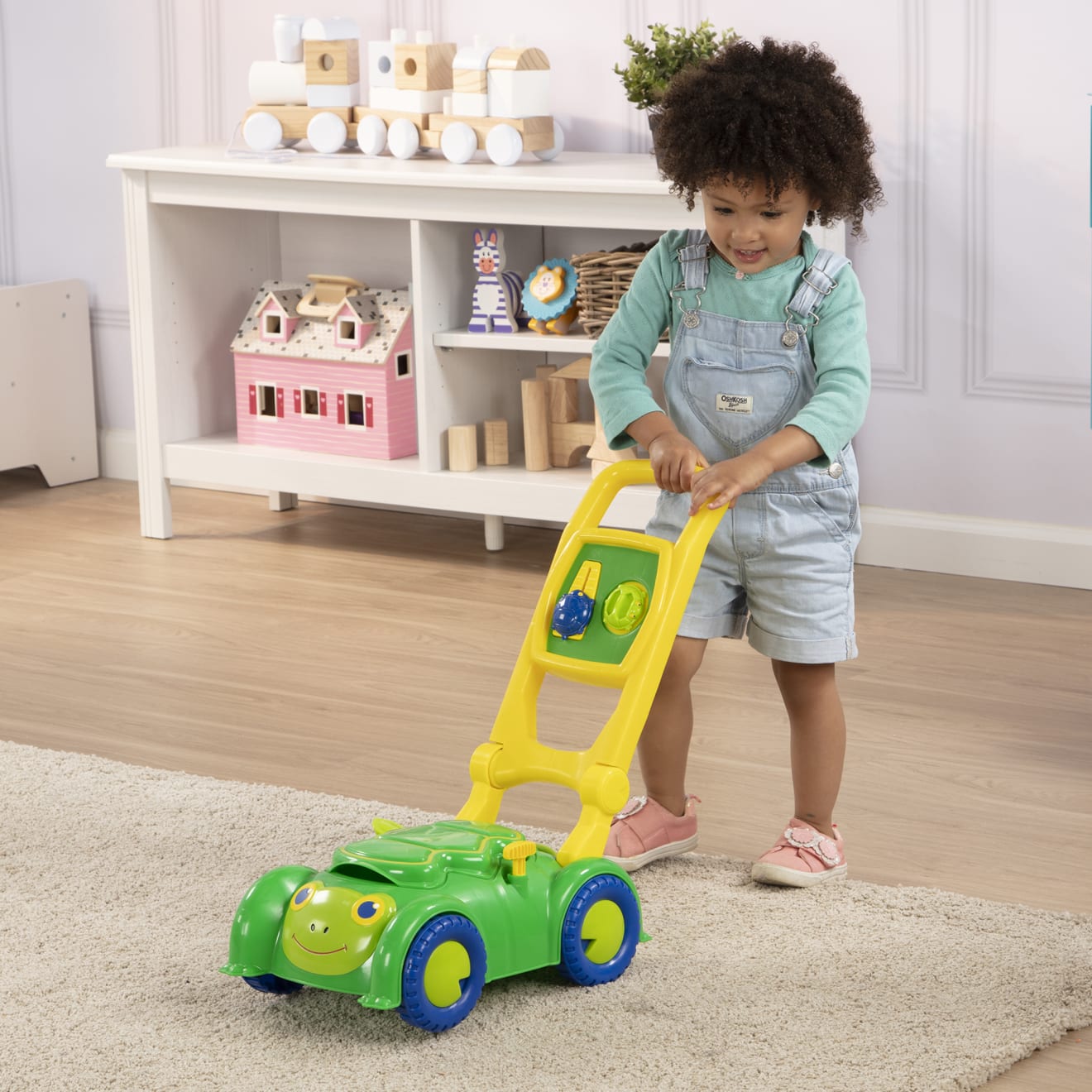 Melissa & Doug Snappy Turtle Mower
