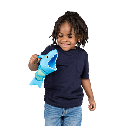 Melissa & Doug Spark Shark Fish Hunt Pool Toy