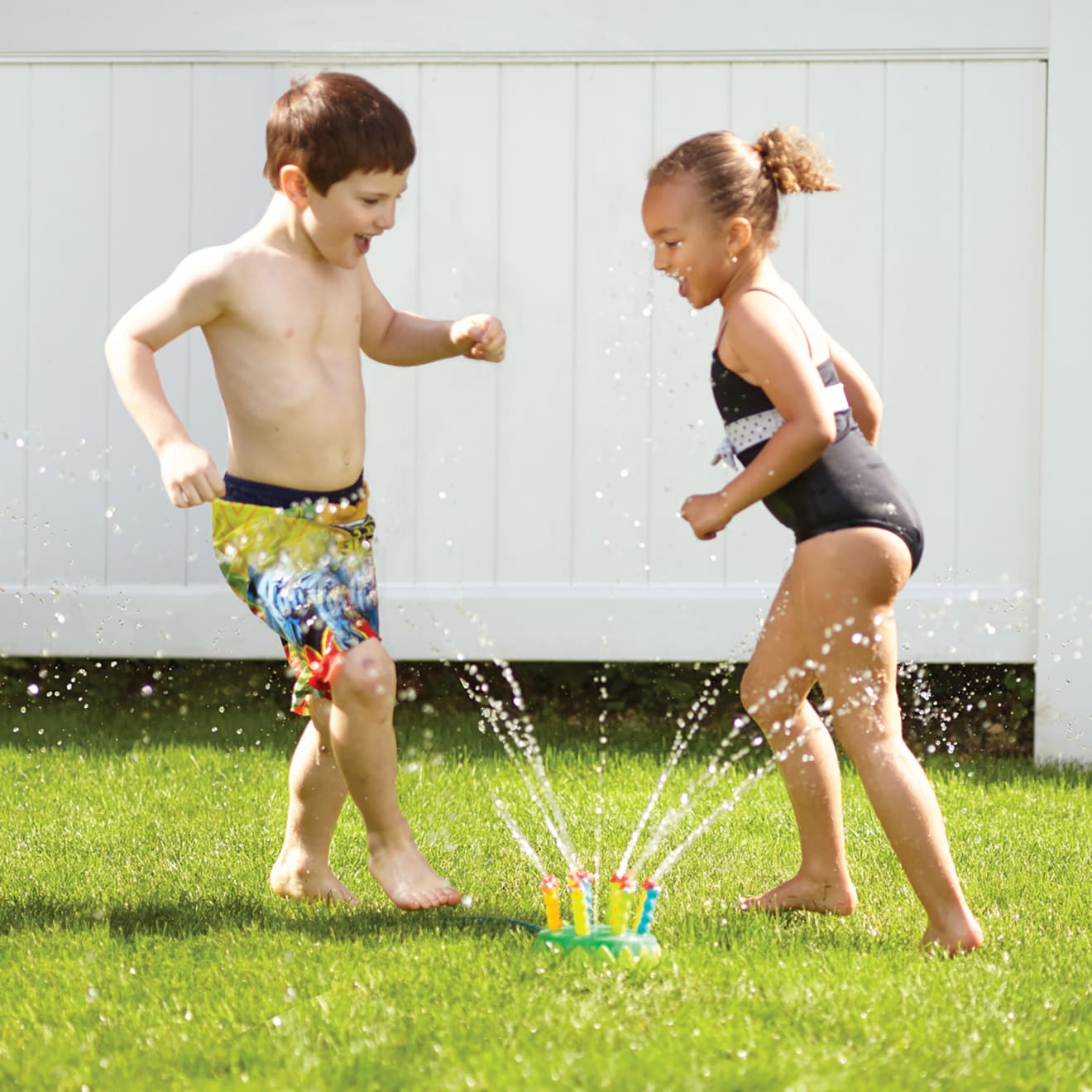 Melissa & Doug Splash Patrol Sprinkler