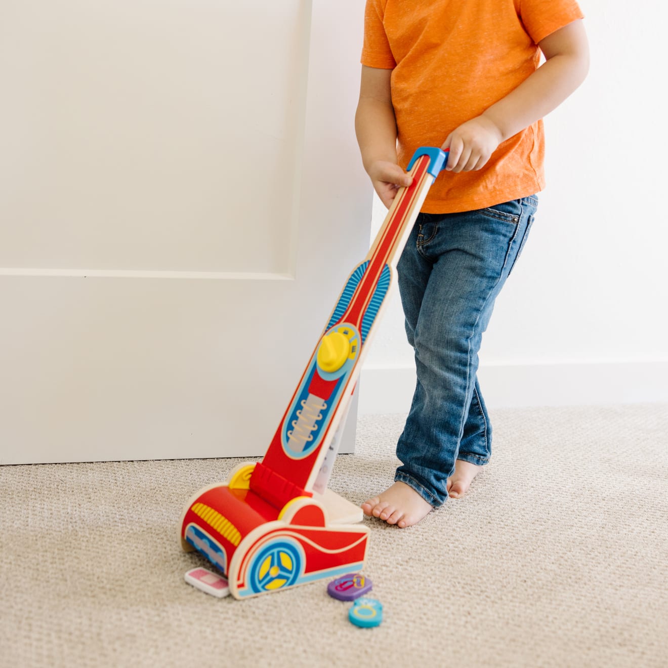 Melissa & Doug Vacuum Cleaner Play Set