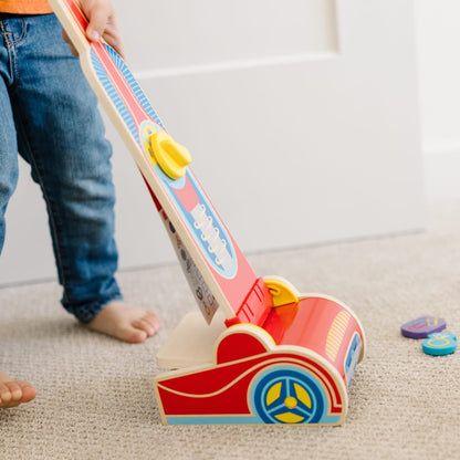 Melissa & Doug Vacuum Cleaner Play Set