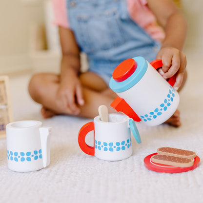 Melissa & Doug Wooden Steep & Serve Tea Set
