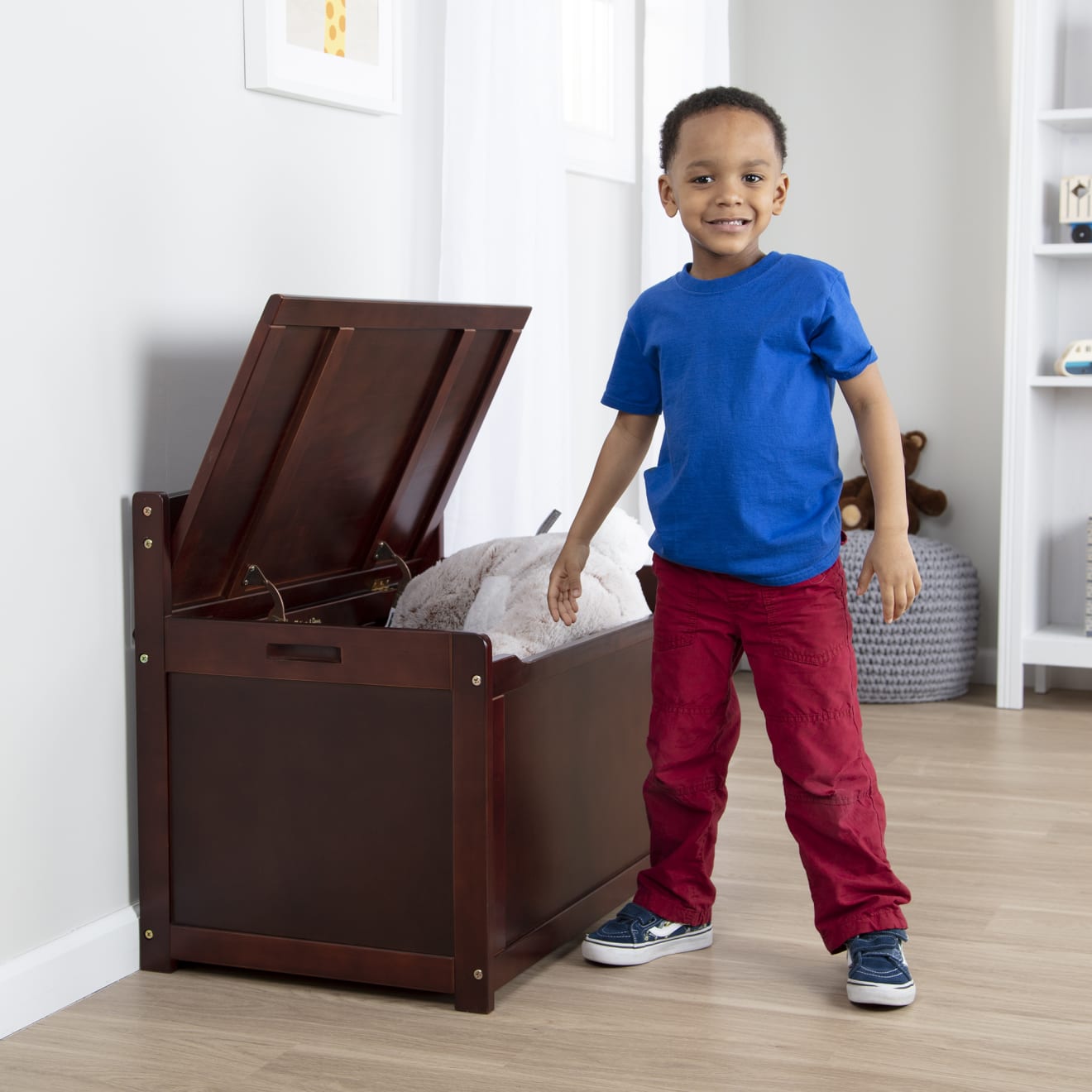 Melissa & Doug Wooden Toy Chest (Espresso)